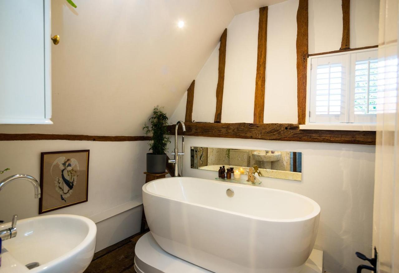 Samsara Villa Tonbridge Luaran gambar